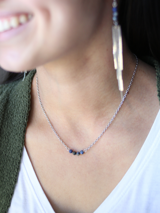 Dainty Affirmation Necklace - Lapis Lazuli / Expression